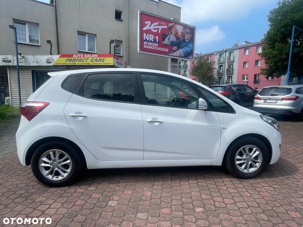 Hyundai ix20 1.4 blue - 5