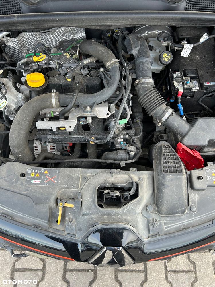 Renault Clio - 22