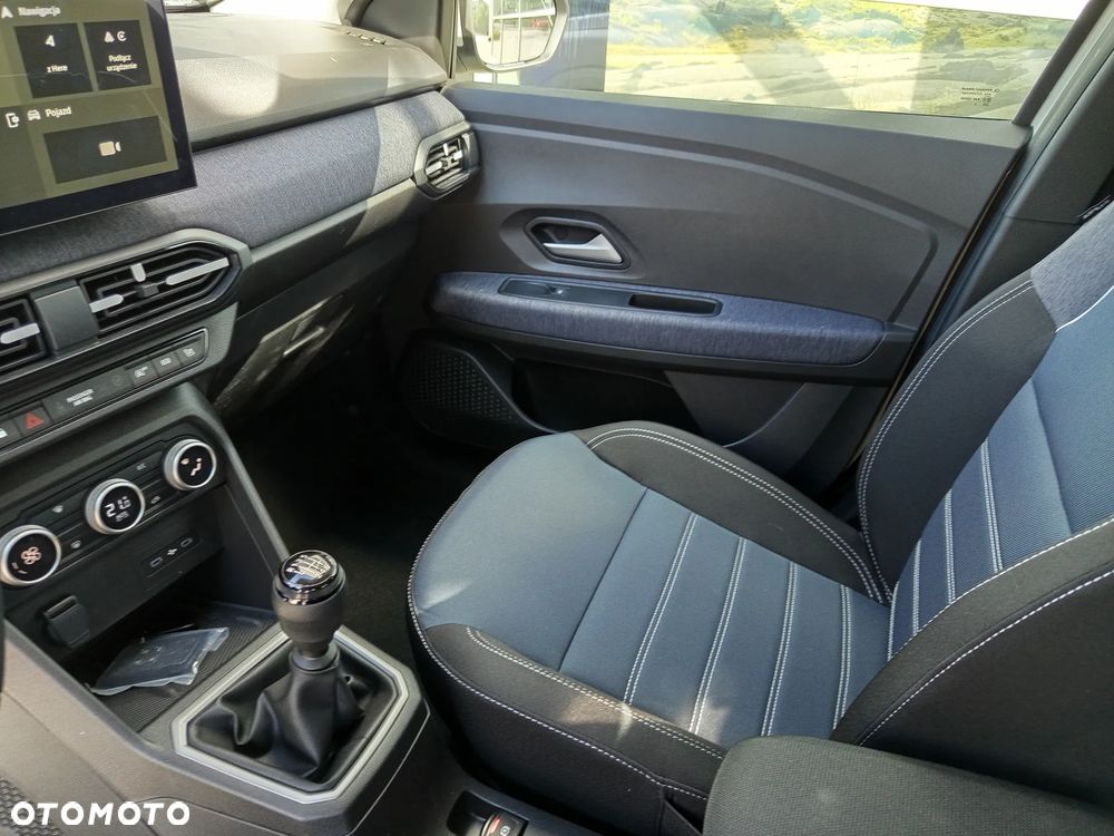 Dacia Sandero - 12