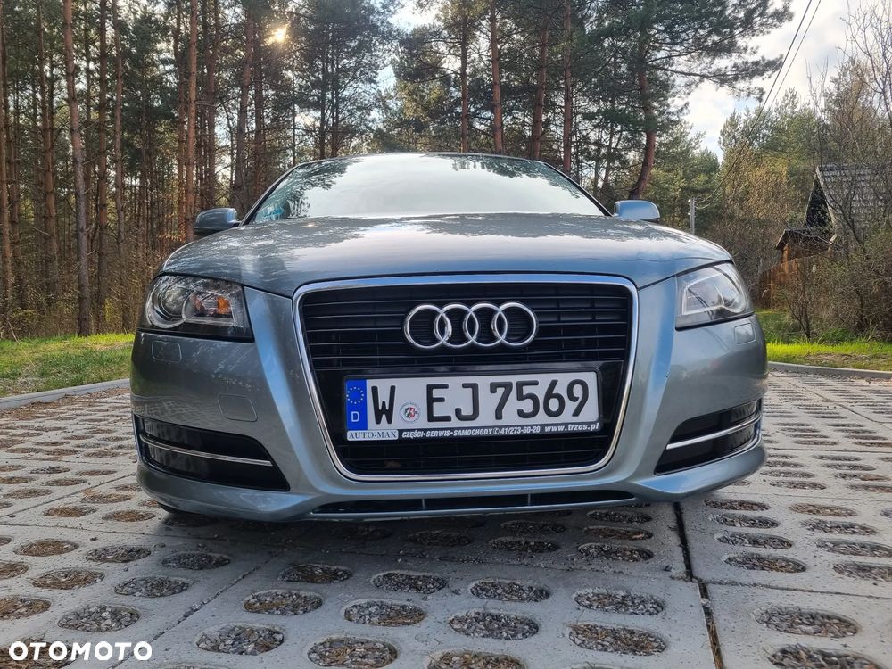 Audi A3 Sportback 2.0 TDI DPF Ambiente - 4