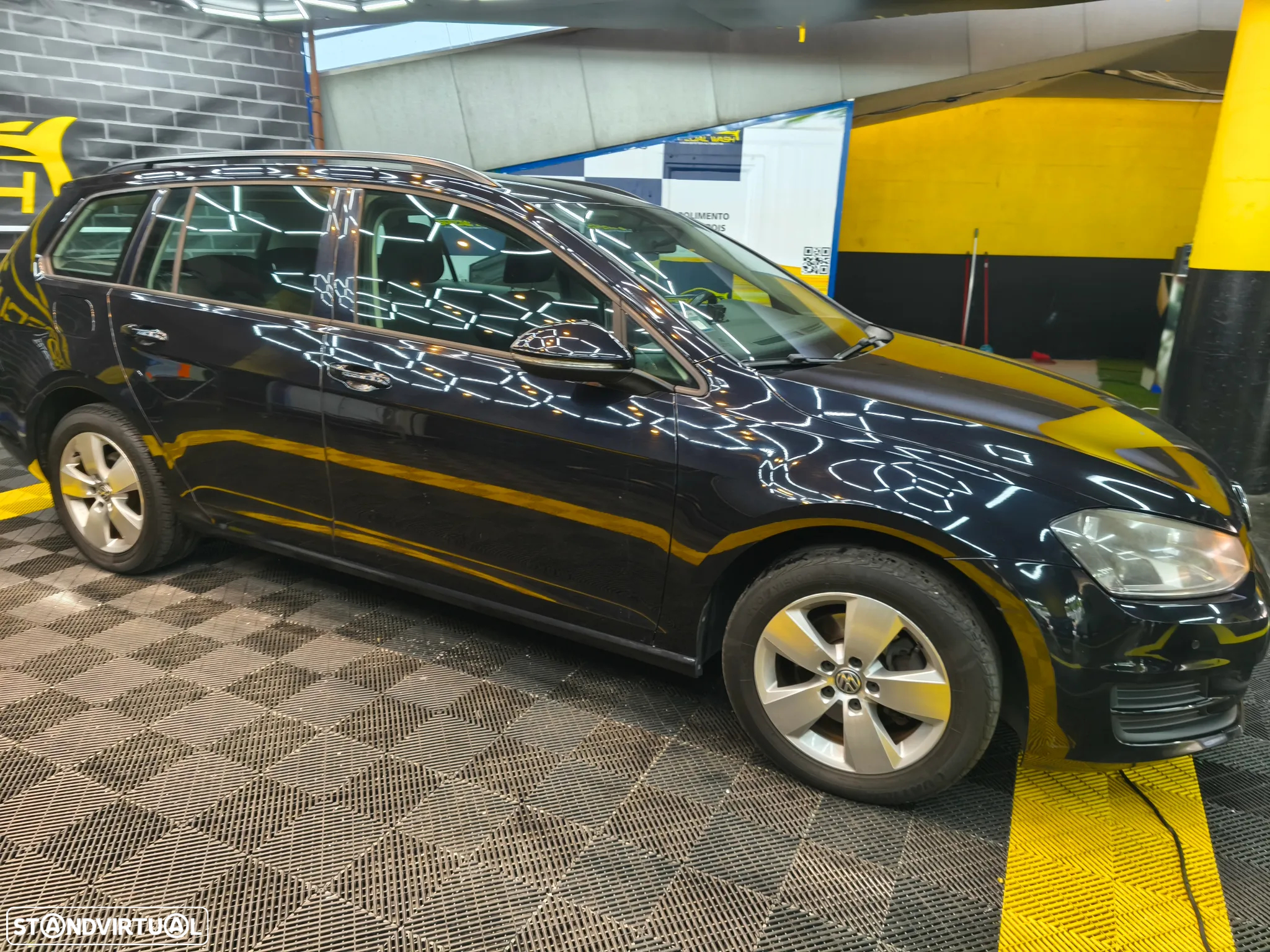 VW Golf Variant 1.6 TDi Highline - 4