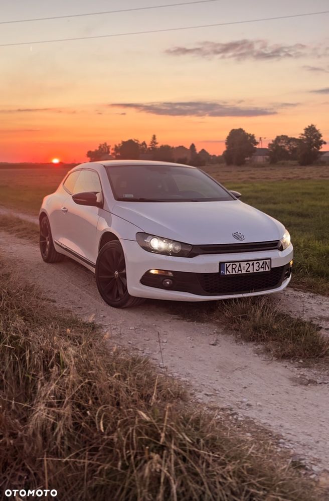 Volkswagen Scirocco 1.4 TSI DSG - 16