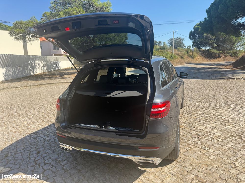 Mercedes-Benz GLC 220 d 4Matic 9G-TRONIC Exclusive - 9