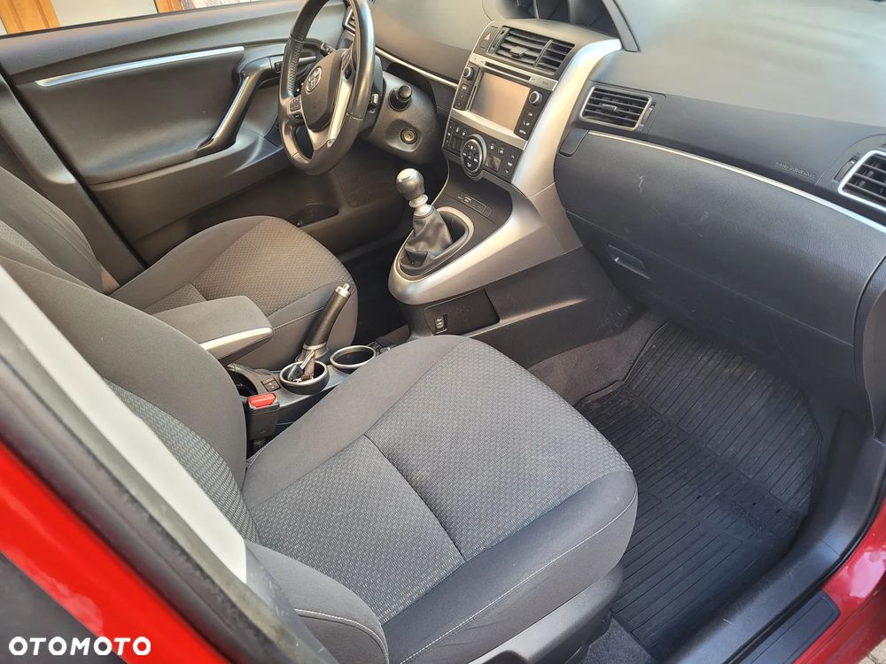 Toyota Verso 1.8 Premium EU5 7os - 9