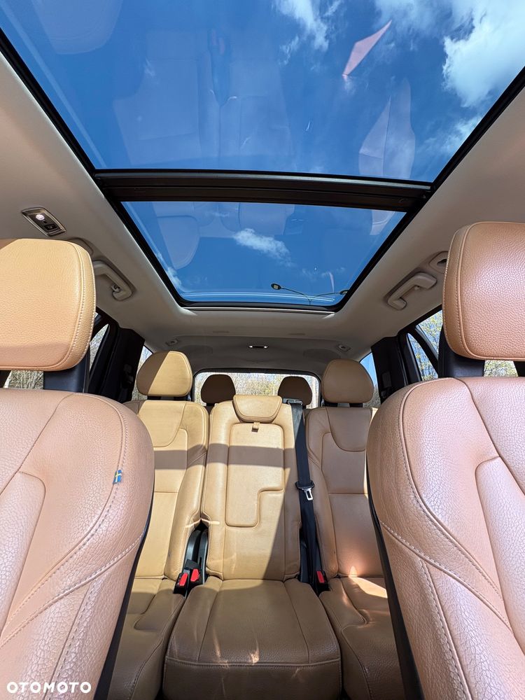 Volvo XC 90 T6 AWD Geartronic RDesign - 24