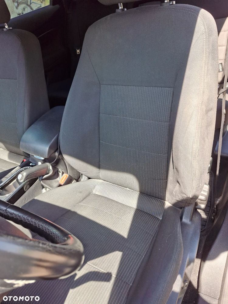 Ford Mondeo 2.0 Titanium - 24