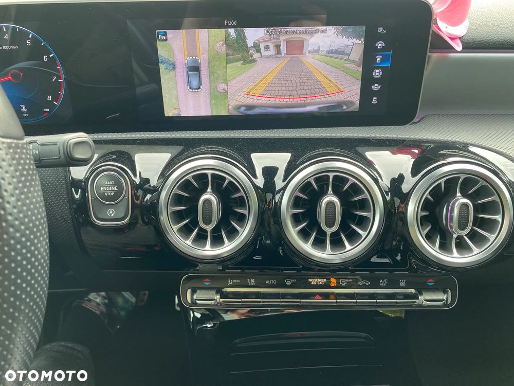 Mercedes-Benz Klasa A 220 4-Matic AMG Line 7G-DCT - 18