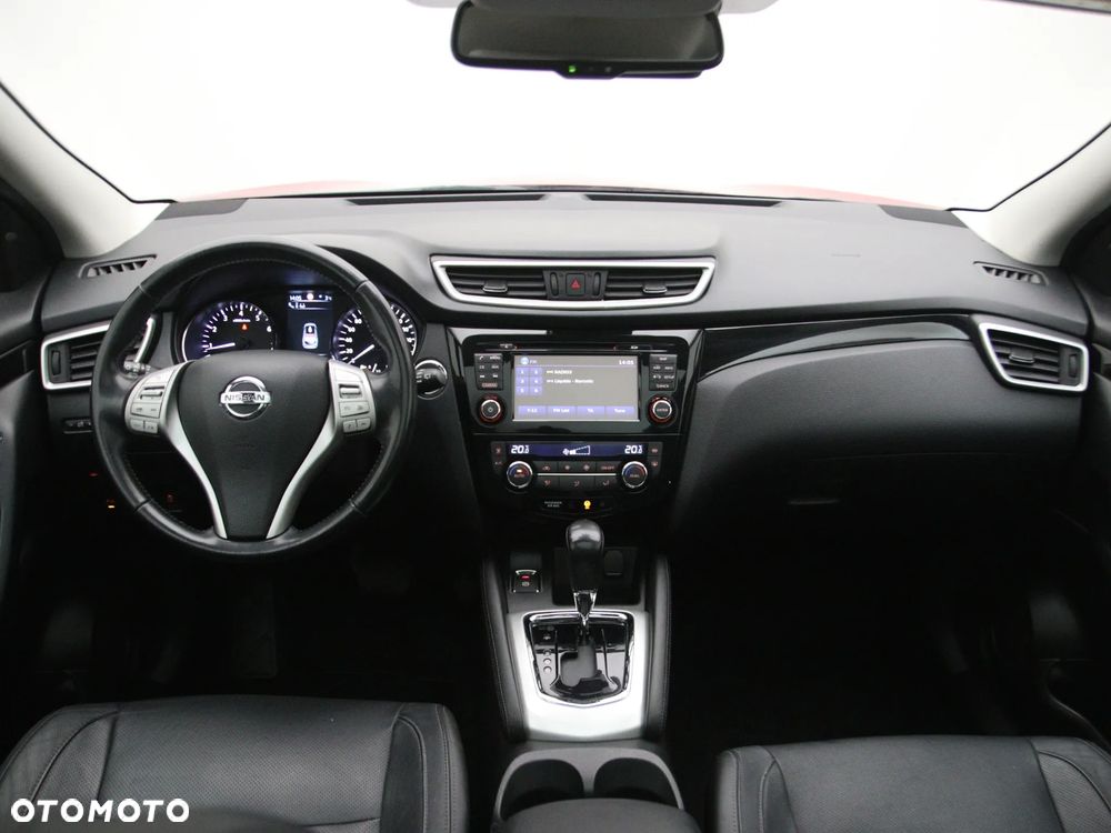 Nissan Qashqai 1.2 DIG-T Xtronic TEKNA - 2