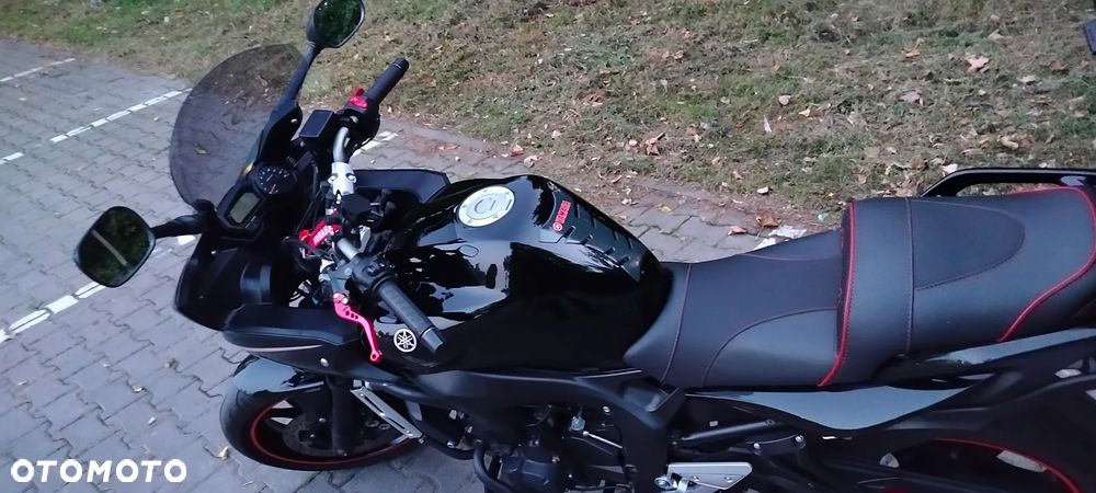 Yamaha FZ6 - 2