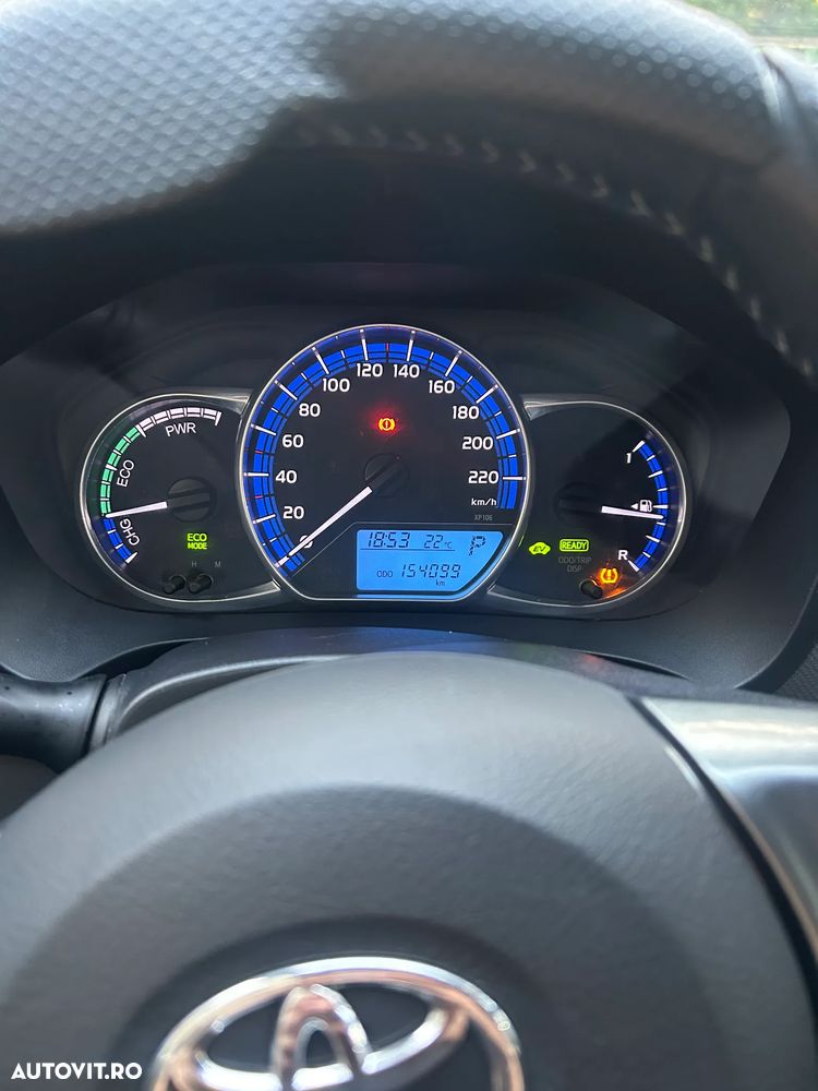 Toyota Yaris 1.5 VVT-i HSD Luna - 5