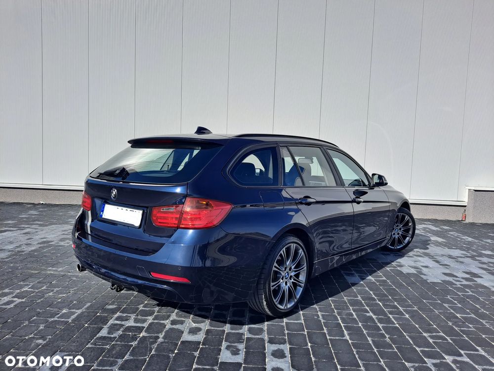 BMW Seria 3 320d Touring Sport Line - 5