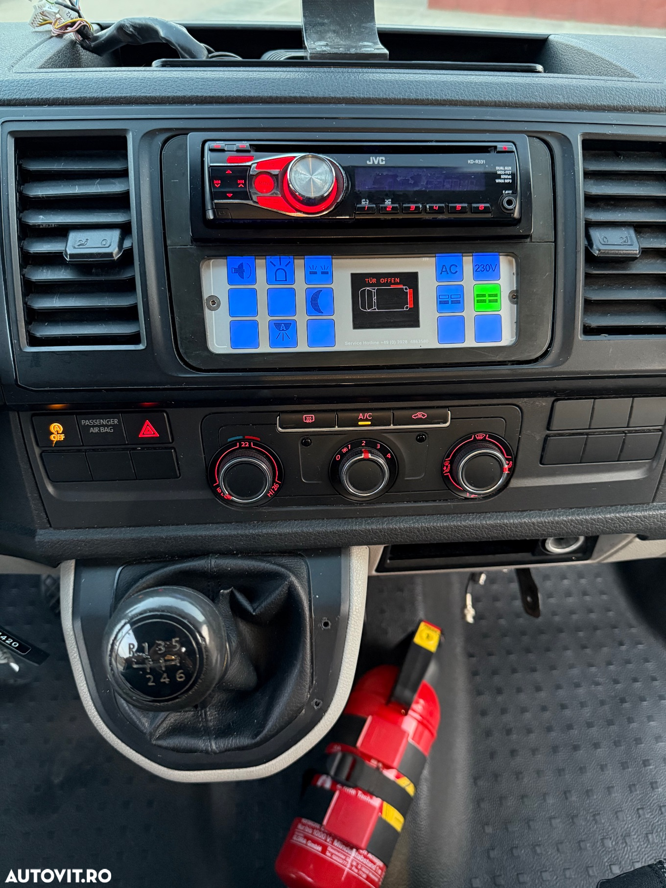 Volkswagen Transporter California T6.1 Coast Edition - 7