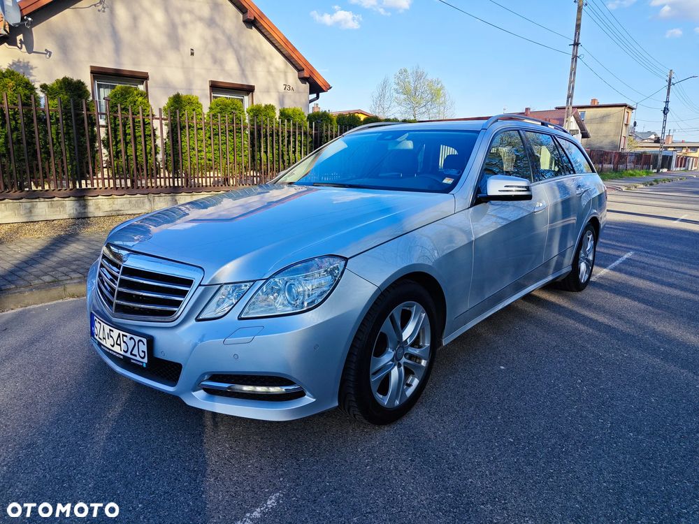 Mercedes-Benz Klasa E 200 CGI BlueEffICIENCY Avantgarde - 10