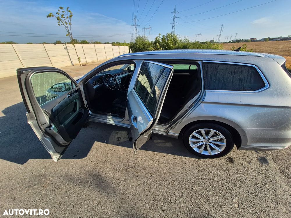 Volkswagen Passat Variant 2.0 TDI Highline - 12