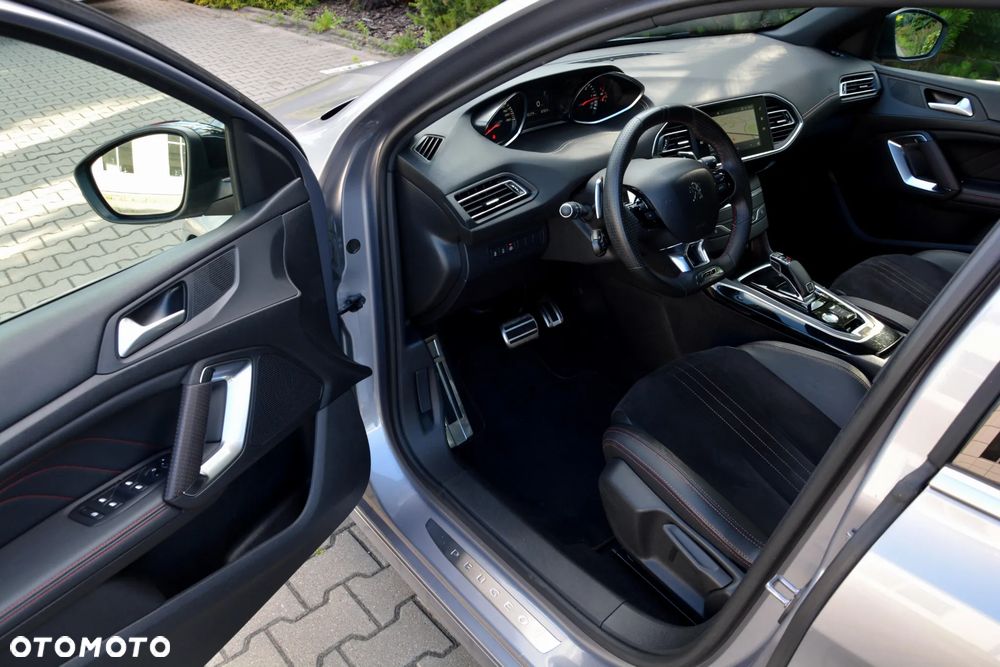 Peugeot 308 BlueHDi FAP 180 EAT8 Stop & Start GT - 3
