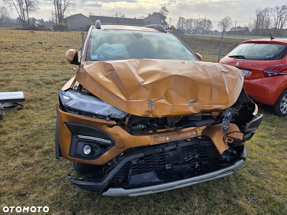 Dacia Sandero Stepway TCe 100 Celebration - 1