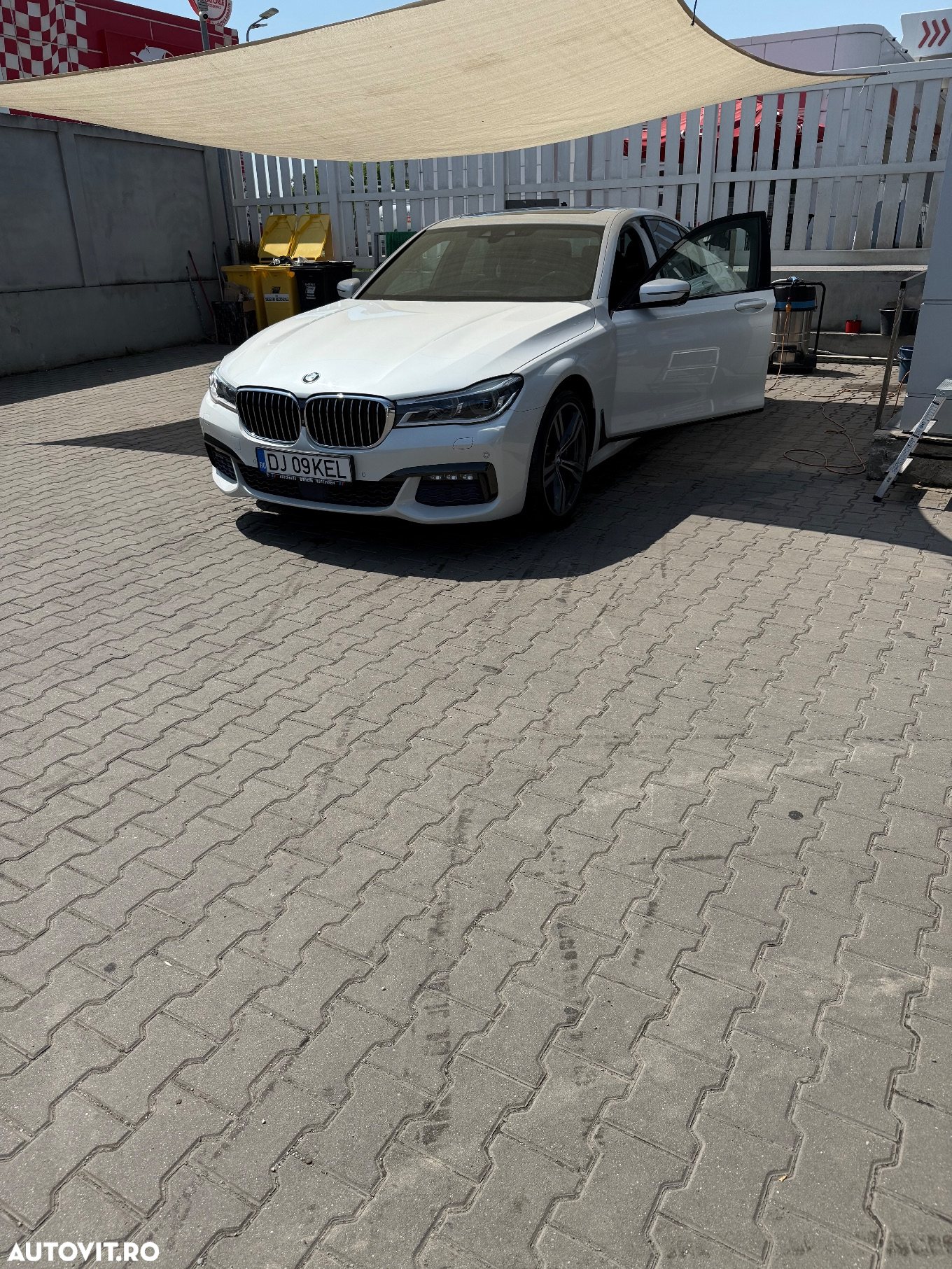 BMW Seria 7 740d xDrive - 3