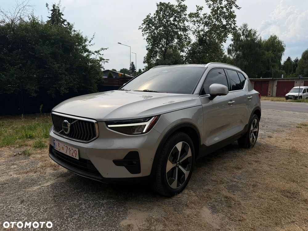 Volvo XC 40 B5 AWD Ultimate Dark - 2