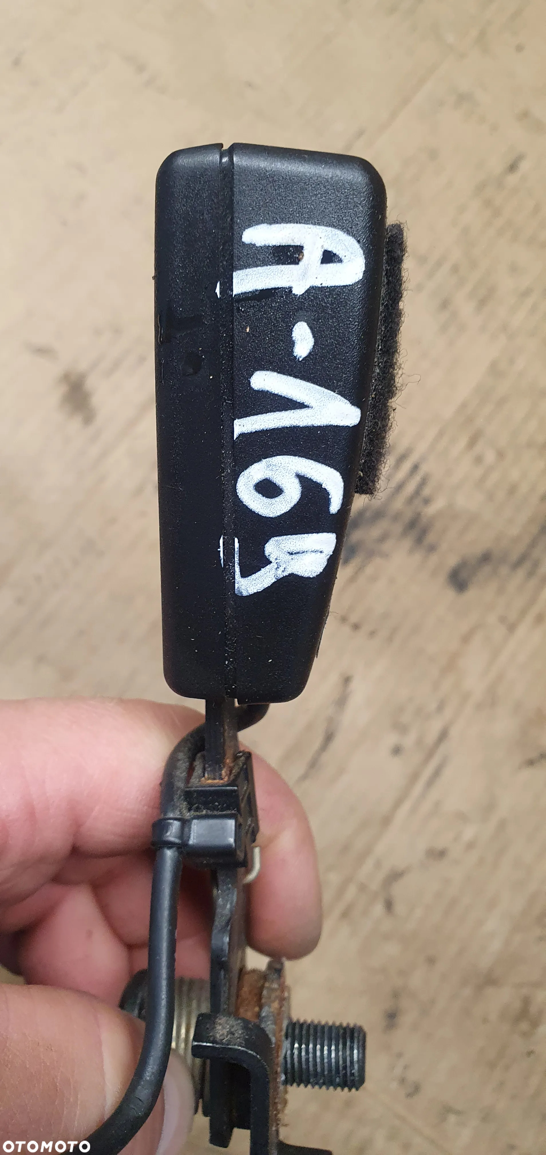 Zapinka pasa lewy tył tylna lewa Mercedes W169 1698603169 - 6