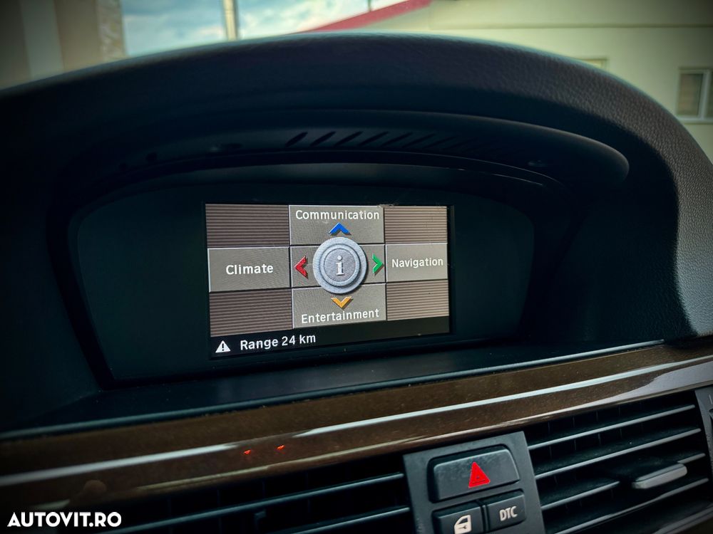 BMW Seria 3 320d xDrive DPF Aut. - 18