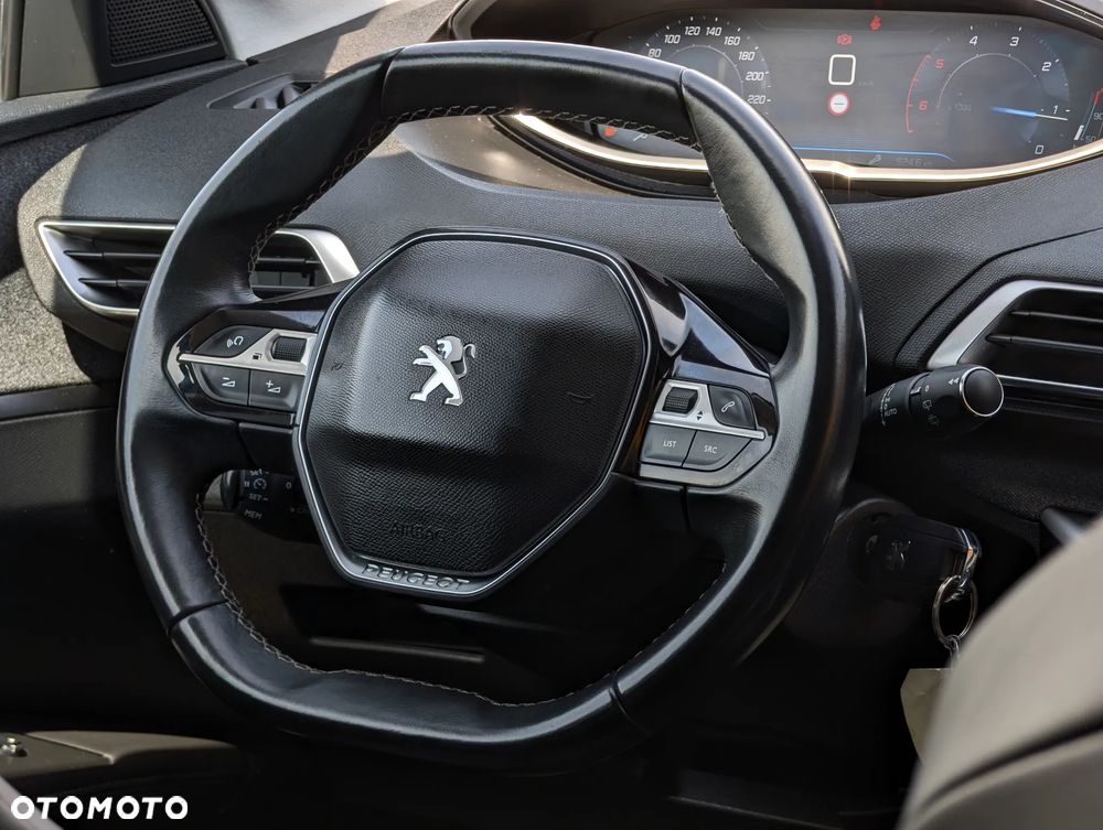 Peugeot 3008 BlueHDi 130 Stop & Start Allure - 27