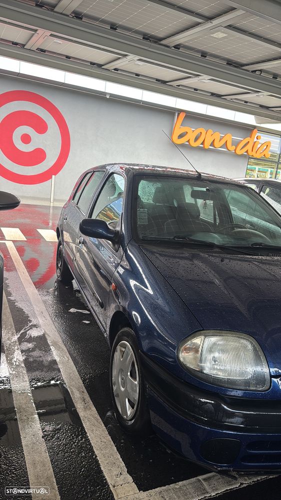 Renault Clio 1.2 - 3