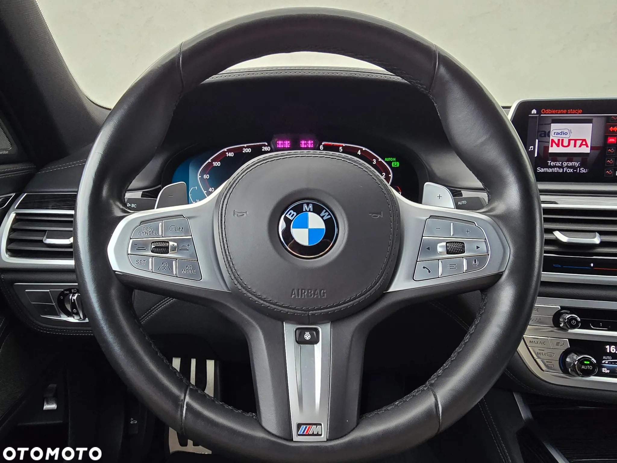 BMW Seria 7 750d xDrive - 17