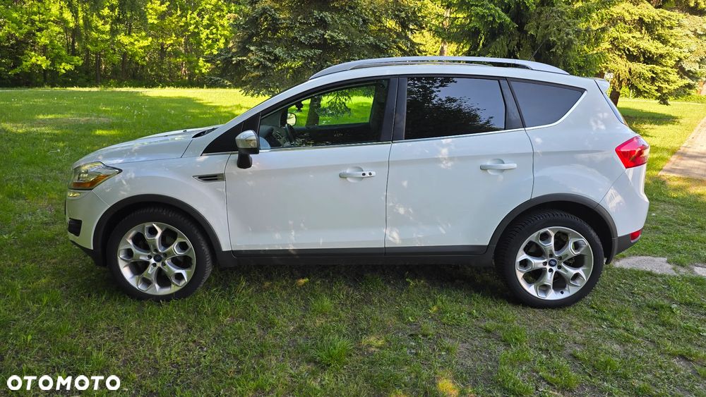 Ford Kuga 2.0 TDCi 4x4 Titanium - 5
