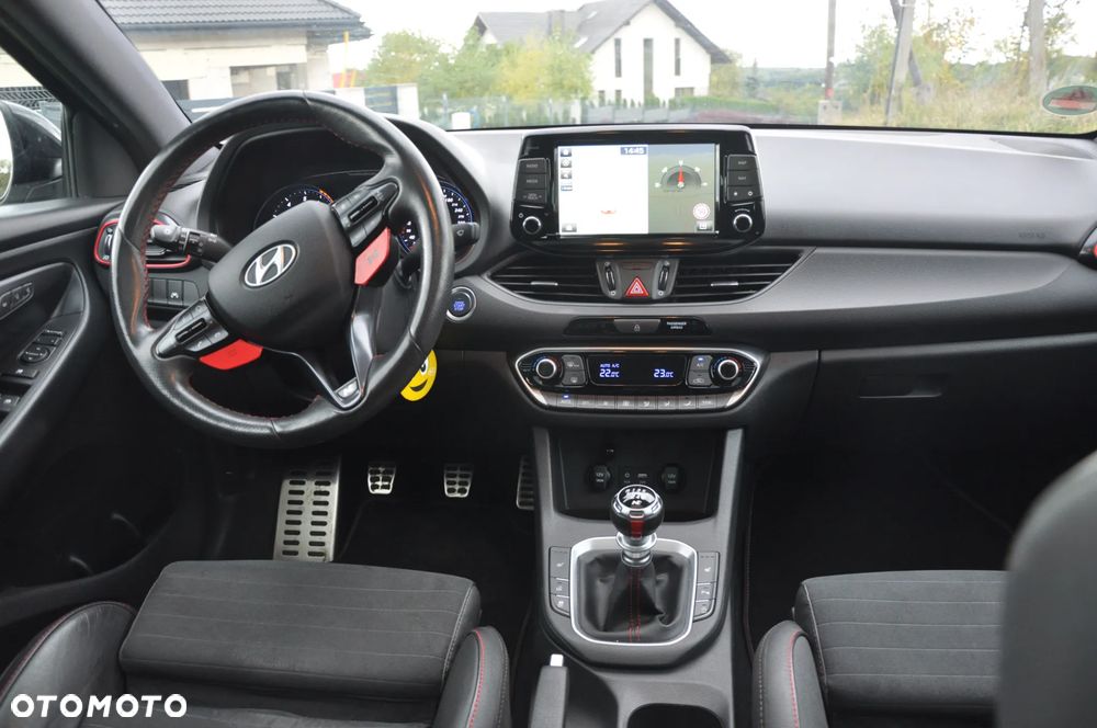 Hyundai i30 N - 25