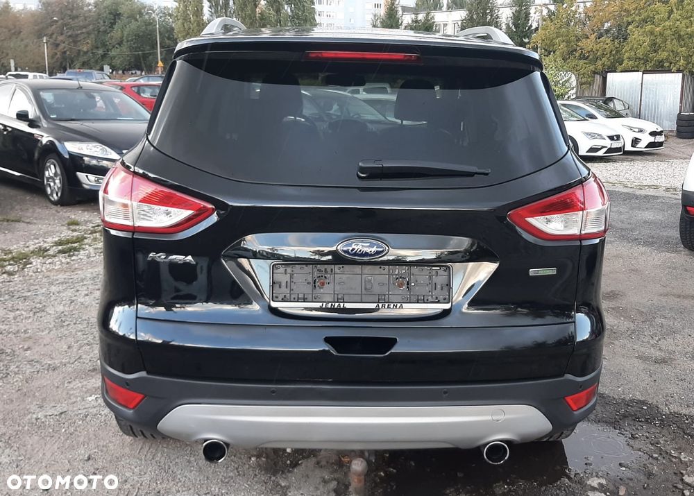 Ford Kuga 1.5 EcoBoost 2x4 Titanium - 8