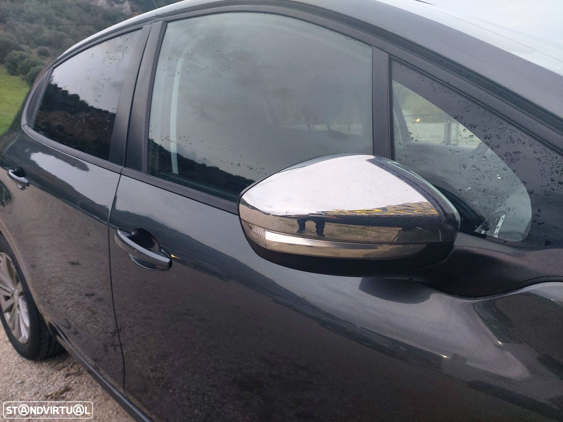 Peugeot 208 - 7