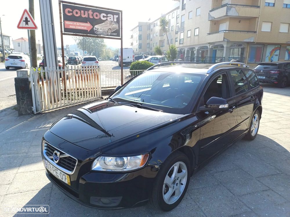 Volvo V50 DPF D2 Summum - 1