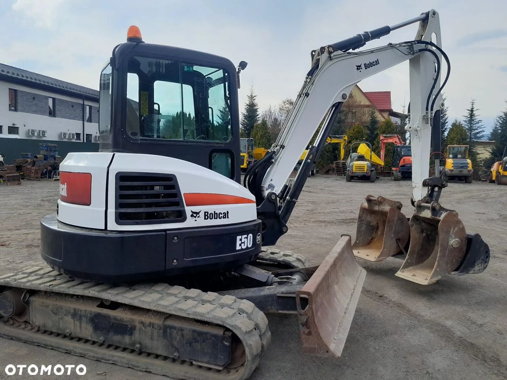 Bobcat E50 - 7