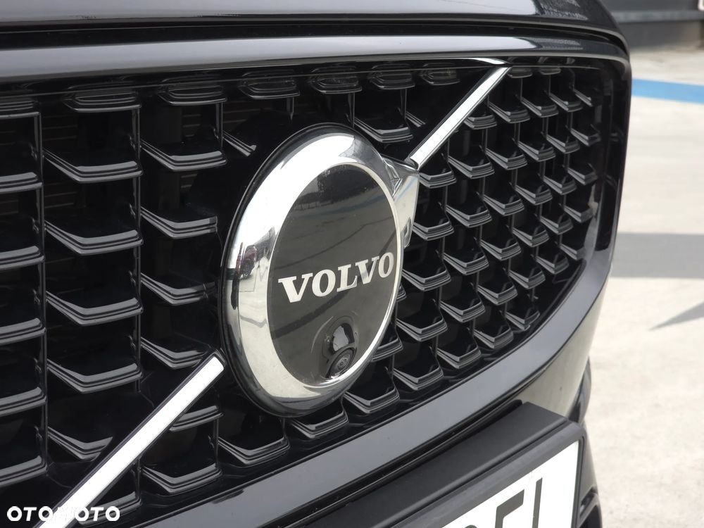 Volvo S90 T8 AWD Plug-In Hybrid Inscription - 38