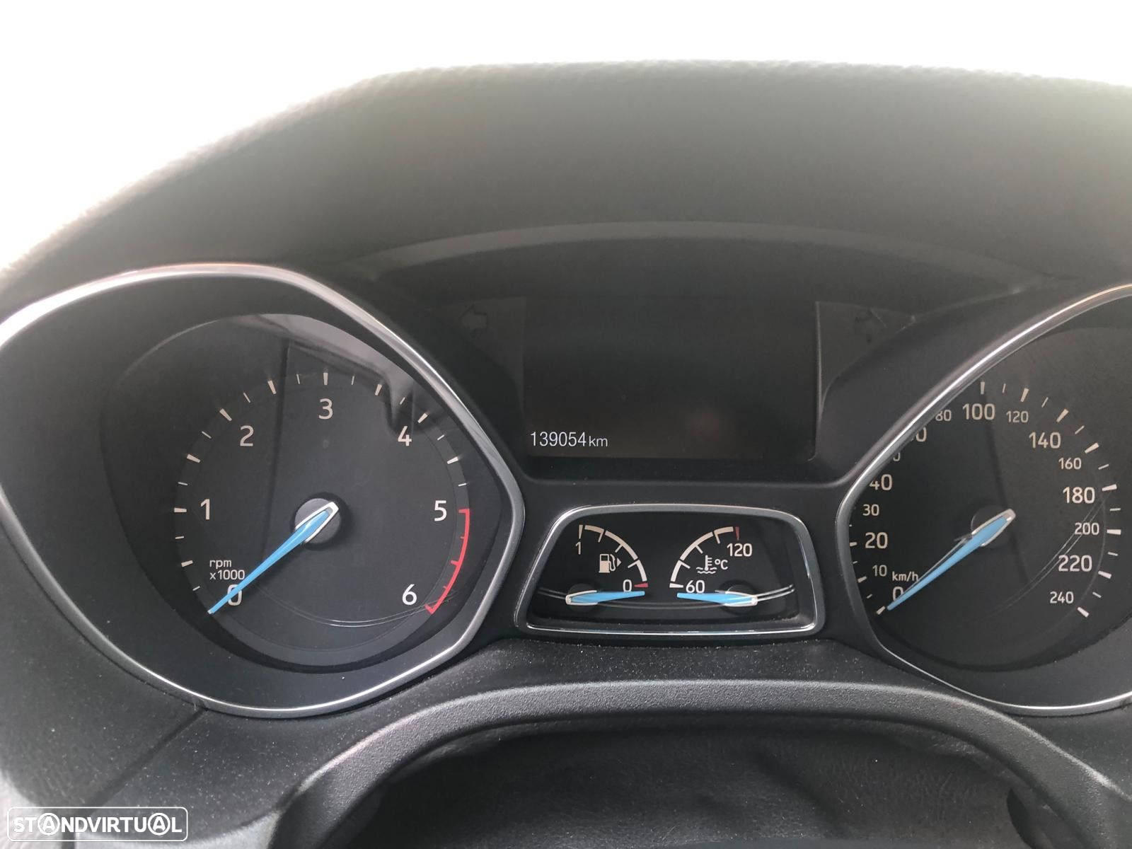Ford Focus 1.5 TDCi Titanium - 13