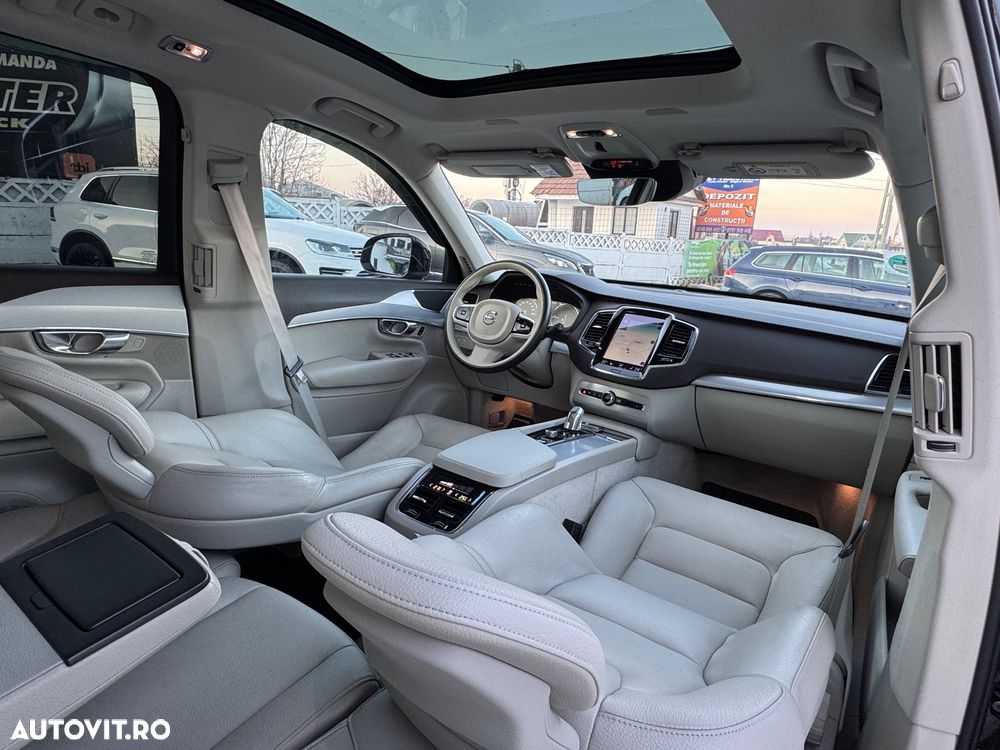 Volvo XC 90 - 19