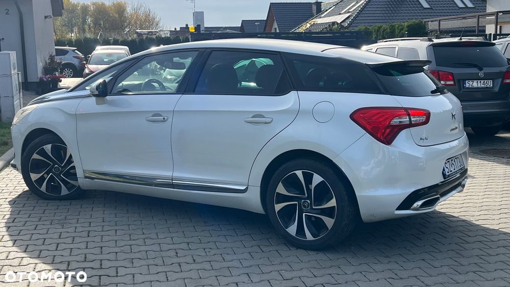 Citroën DS5 HDi 165 SportChic - 6