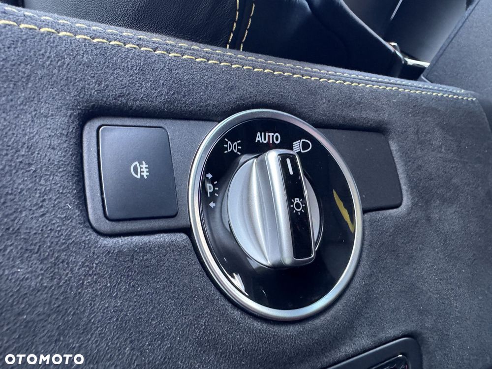 Mercedes-Benz AMG GT - 16