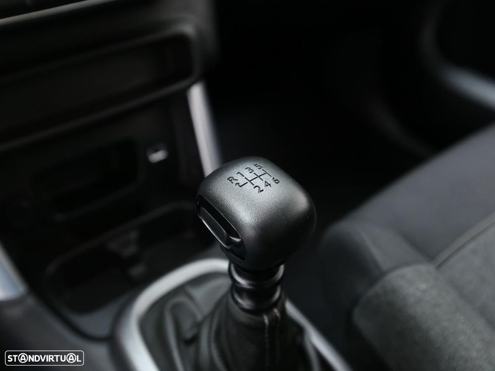 Citroën C3 1.2 PureTech C-Series - 18