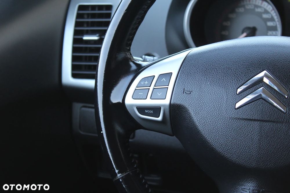 Citroën C-Crosser 2.2 HDi Exclusive - 19