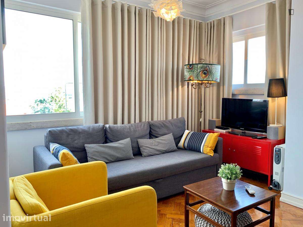 Apartamento com 1 quartos - localizado em Entrecampos Lisbon - Grande imagem: 3/20