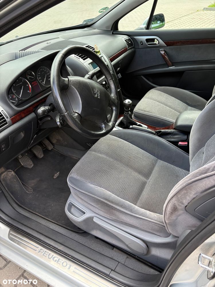 Peugeot 407 2.0 HDI ST Komfort EU4 - 6