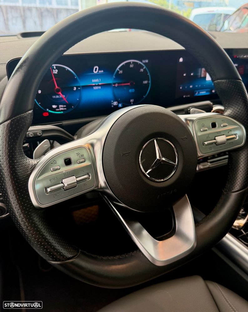 Mercedes-Benz EQA 300 4Matic - 23