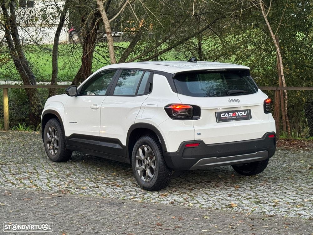 Jeep Avenger 54 kWh Longitude - 8