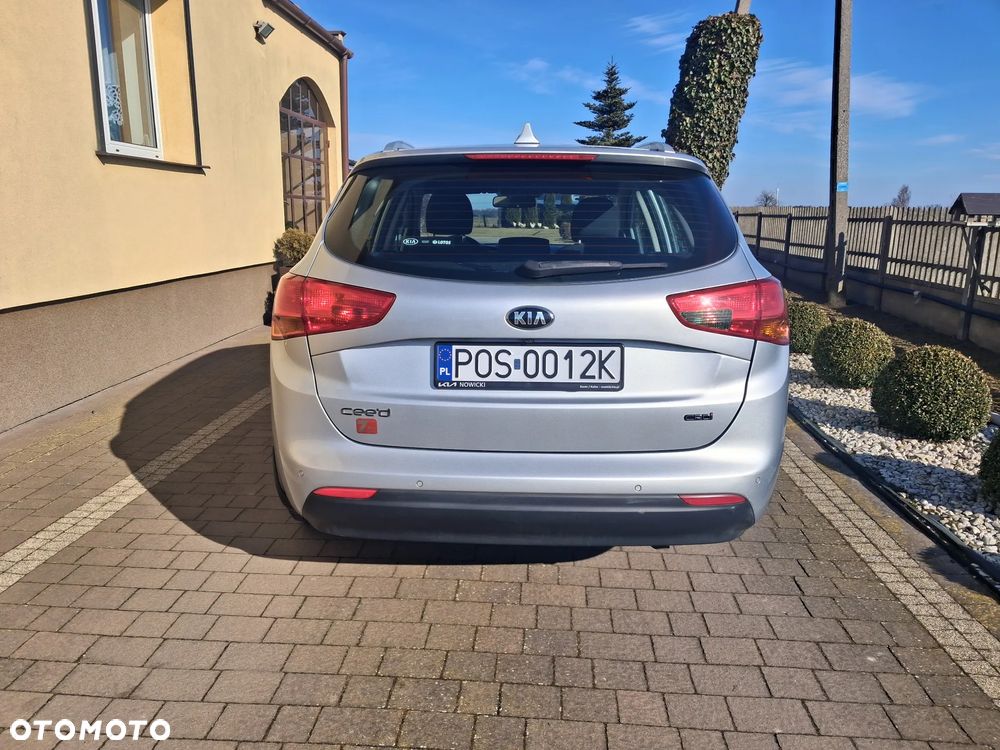 Kia Ceed 1.6 CRDi L - 8