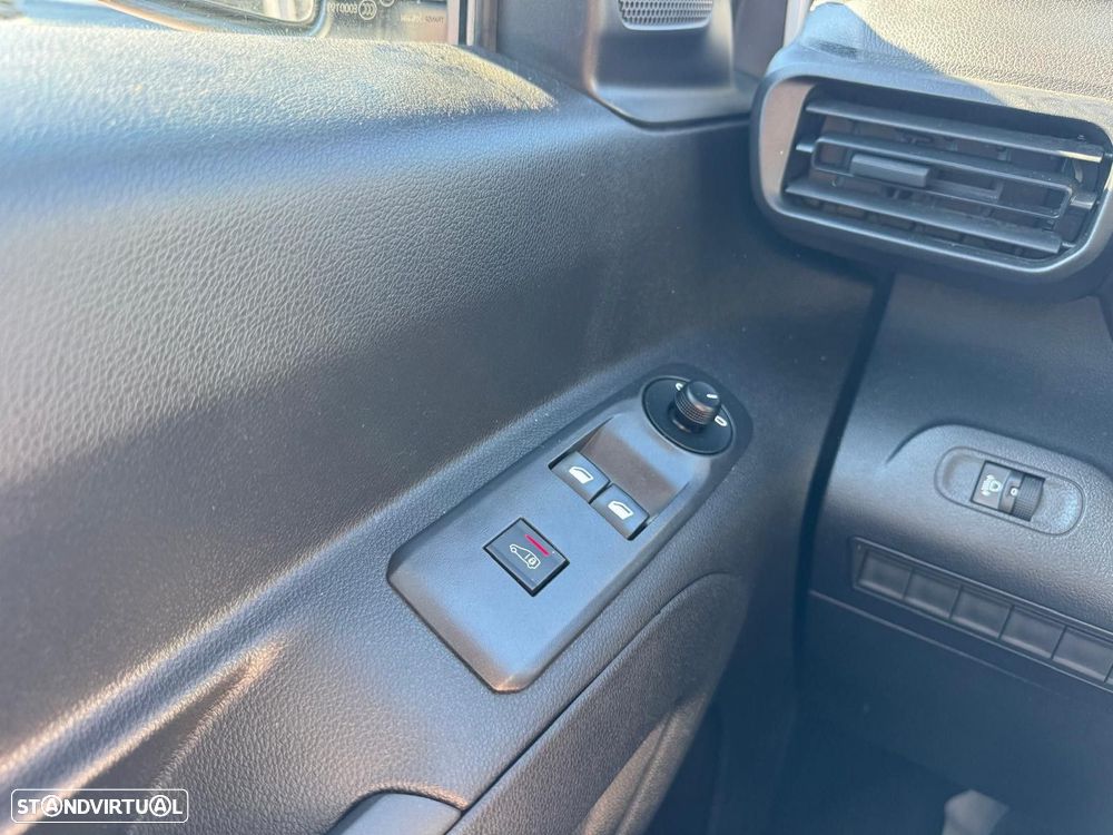 Fiat Doblo Outro - 10
