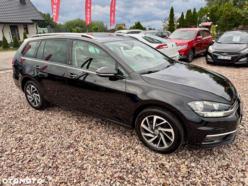 Volkswagen Golf 1.6 TDI Sound - 25