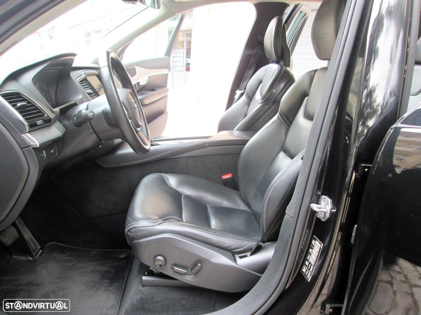 Volvo XC 90 2.0 D4 Inscription - 26