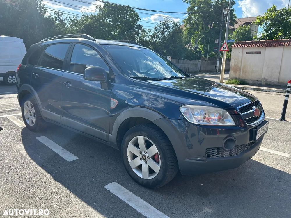 Chevrolet Captiva 2.4 AWD LS 54 - 9
