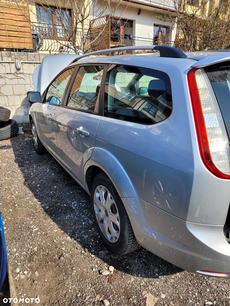 Ford Focus - 4